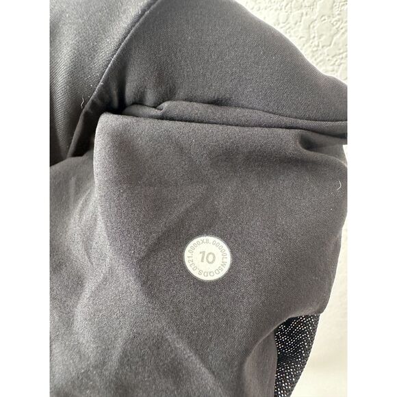 Lululemon Women's Black Mid Rise Joggers - Picture 4 of 4